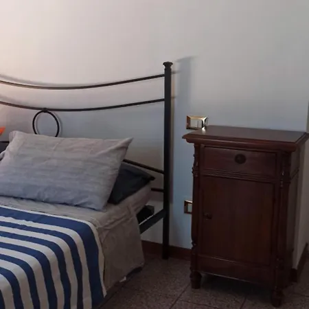 Casa Mandelli * Bolonha